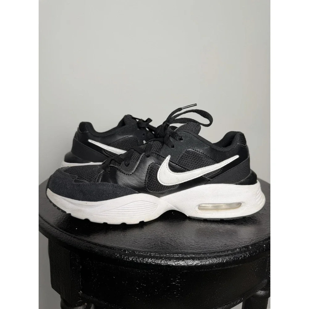 New Women's Size 11 Black‎ White Nike Air Max Fusion Running Shoes CJ1671 003